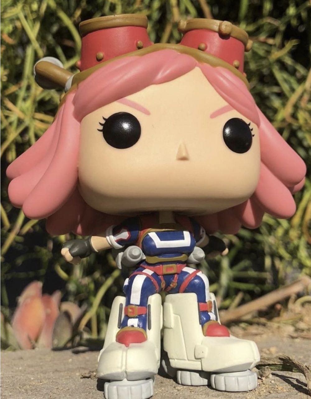 Mei Hatsume #681 - My Hero Academia vinyl figure collectible [Barcode 889698454087] - Main Image 4