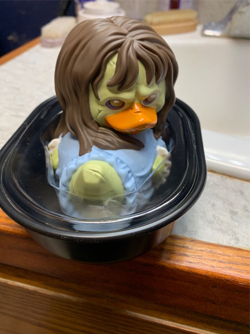 Tubbz Ducks: The Exorcist Regan  vinyl figure collectible [Barcode 658848187713] - Main Image 2