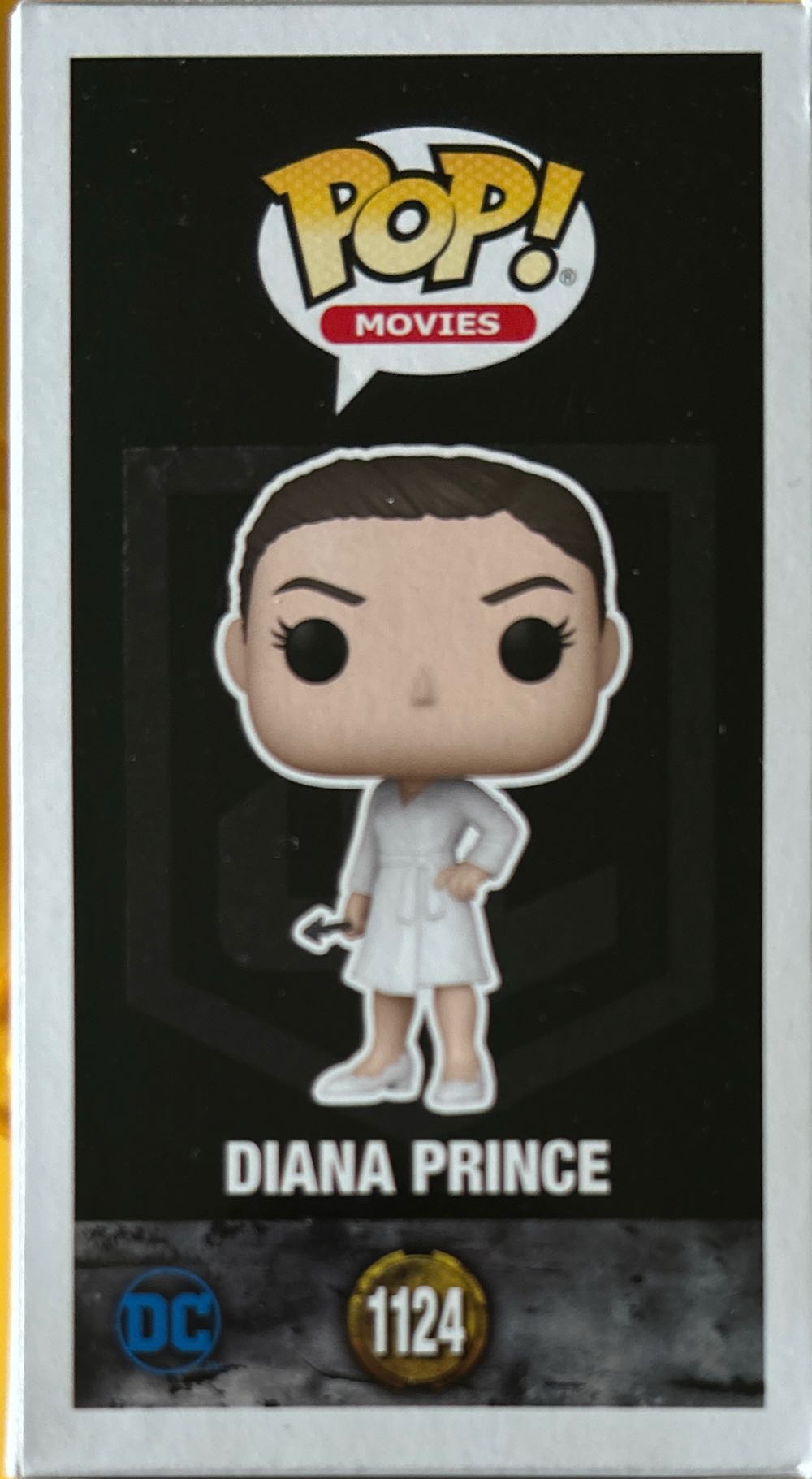 Diana Prince - Wonder Woman vinyl figure collectible [Barcode 889698568005] - Main Image 4