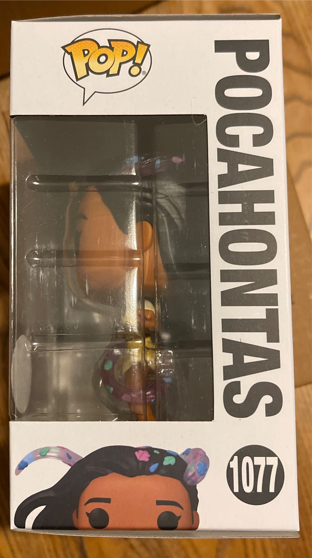 Pocahontas  - Disney Princess vinyl figure collectible [Barcode 889698565523] - Main Image 3