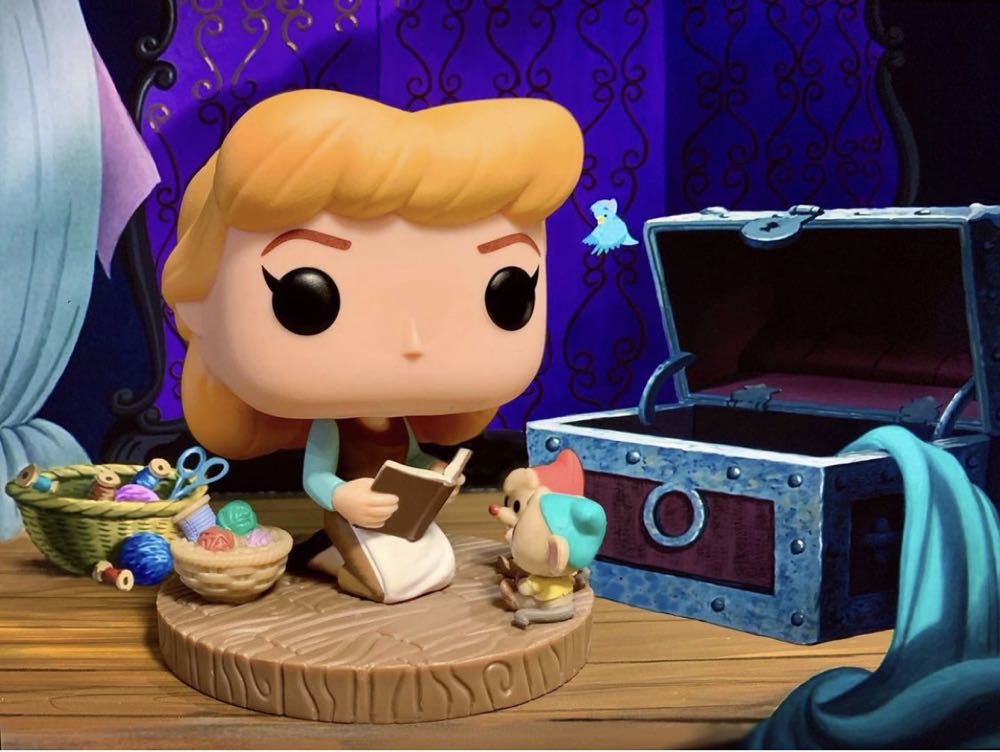 Cinderella (ultimate Princess Collection) Pop! 1015 - Disney vinyl figure collectible [Barcode 889698559690] - Main Image 4