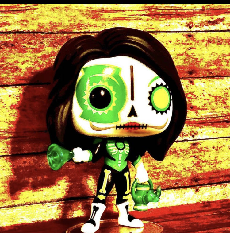 Green Lantern (Jessica Cruz) - DC Universe vinyl figure collectible [Barcode 889698574150] - Main Image 3