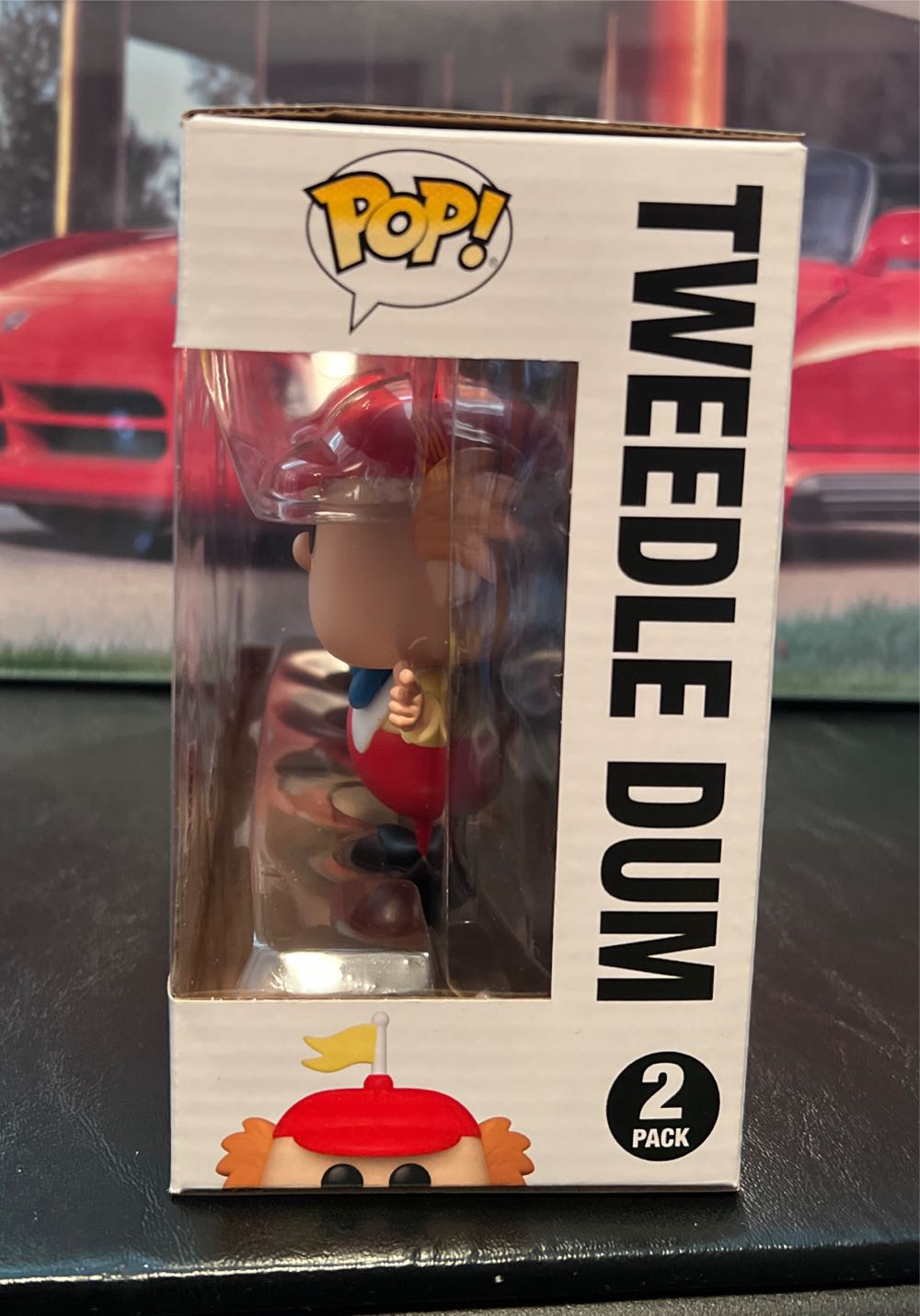 Tweedle Dee & Tweedle Dum - Alice in Wonderland vinyl figure collectible [Barcode 889698557382] - Main Image 3