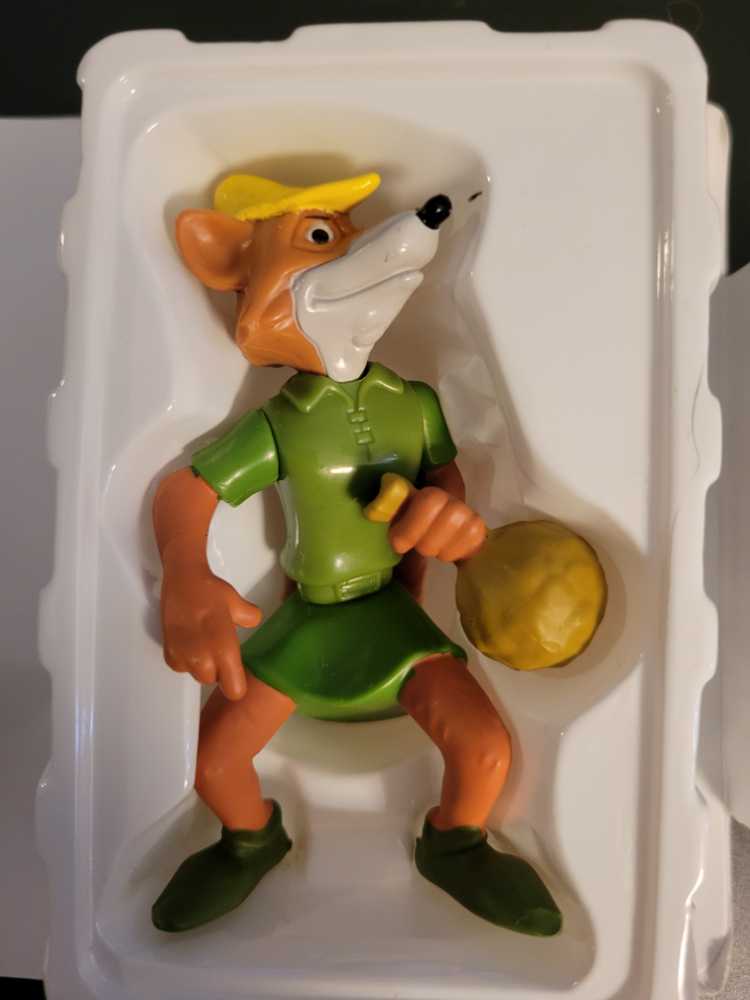 Walt Disney Masterpiece Collection Robin Hood  vinyl figure collectible - Main Image 2