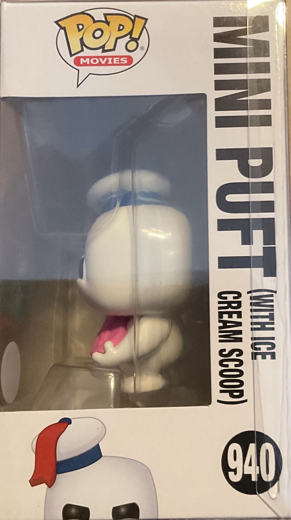 Mini Puft (With Ice Cream Scoop) - Ghostbusters vinyl figure collectible [Barcode 889698488952] - Main Image 4