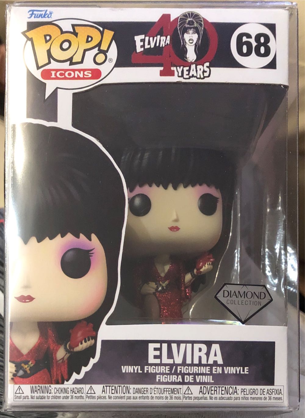 Elvira 40 Years Glitter 68 - Elvira Mistress of the Dark vinyl figure collectible [Barcode 889698574181] - Main Image 4