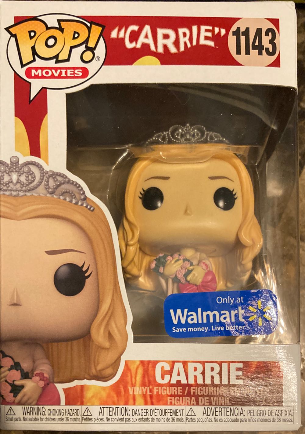 Carrie - Carrie vinyl figure collectible [Barcode 889698581875] - Main Image 2