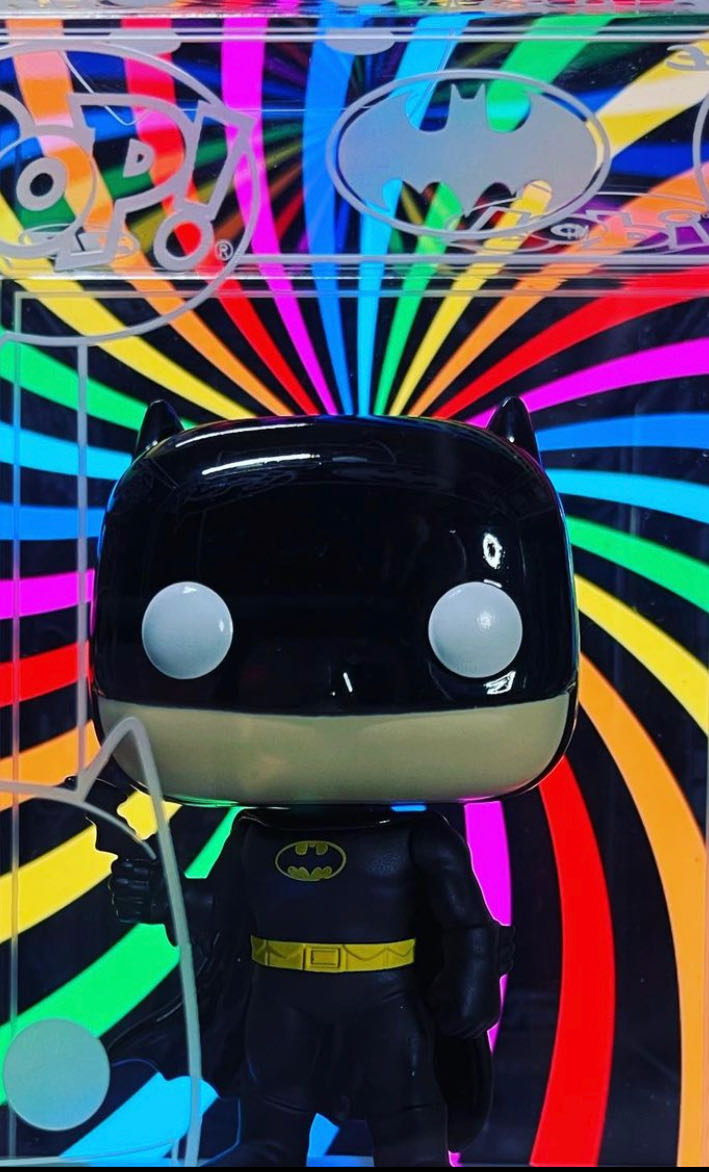 Batman Die Cast - Batman vinyl figure collectible [Barcode 889698578691] - Main Image 3