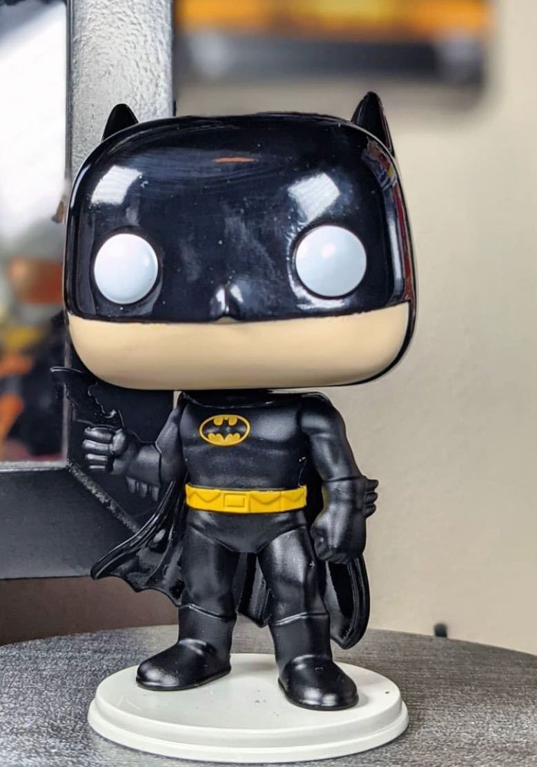 Batman Die Cast - Batman vinyl figure collectible [Barcode 889698578691] - Main Image 4