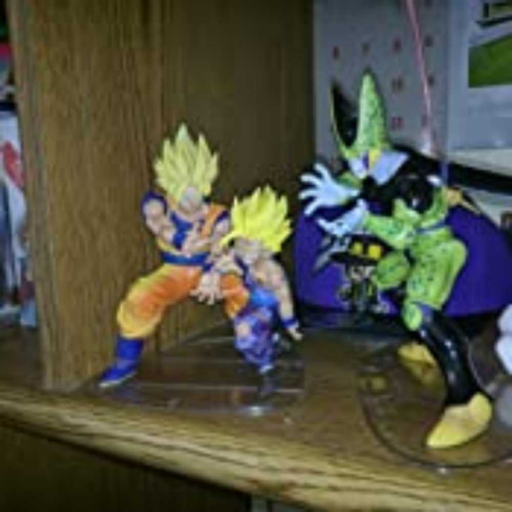 Banpresto Dragon Ball Z 5.1-inch Super Saiyan Goku Dramatic Showcase Figure 1st Season Volume 2 - Dragon Ball Z vinyl figure collectible [Barcode 045557342593] - Main Image 3