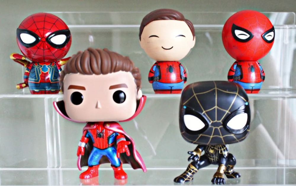 Zombie Hunter Spidey - Zombies vinyl figure collectible [Barcode 889698582537] - Main Image 4