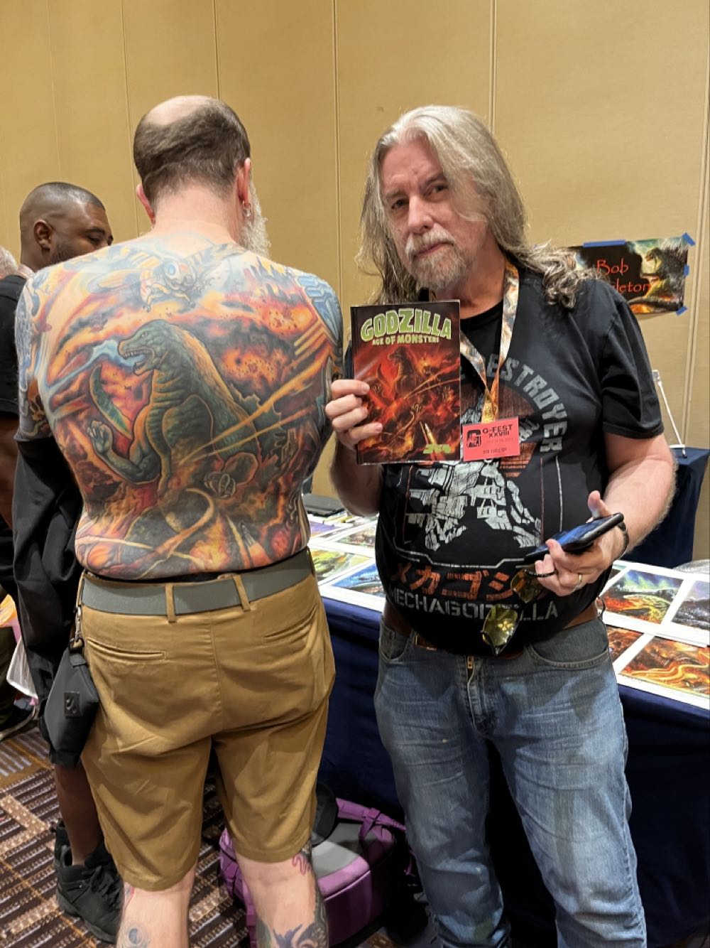 Dark Horse Godzilla: Age Of Monsters - Godzilla vinyl figure collectible [Barcode 9781852869298] - Main Image 2