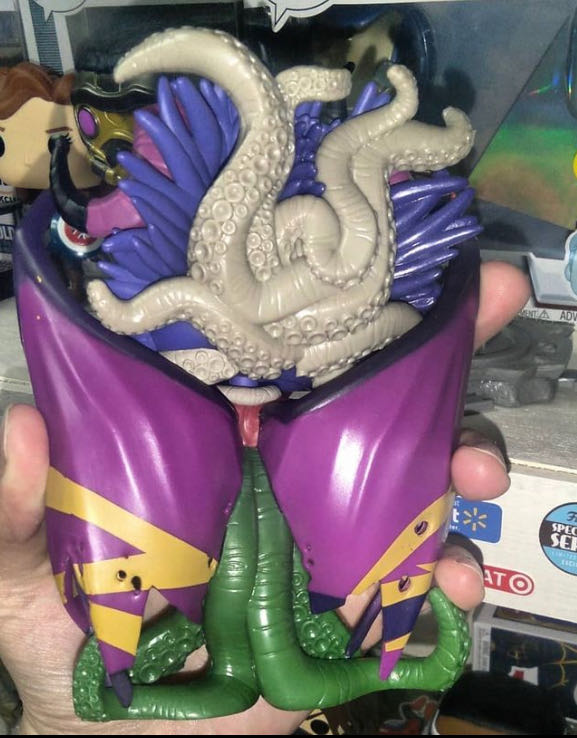 Doctor Strange Supreme Unleashed - What If...? vinyl figure collectible [Barcode 889698555296] - Main Image 2