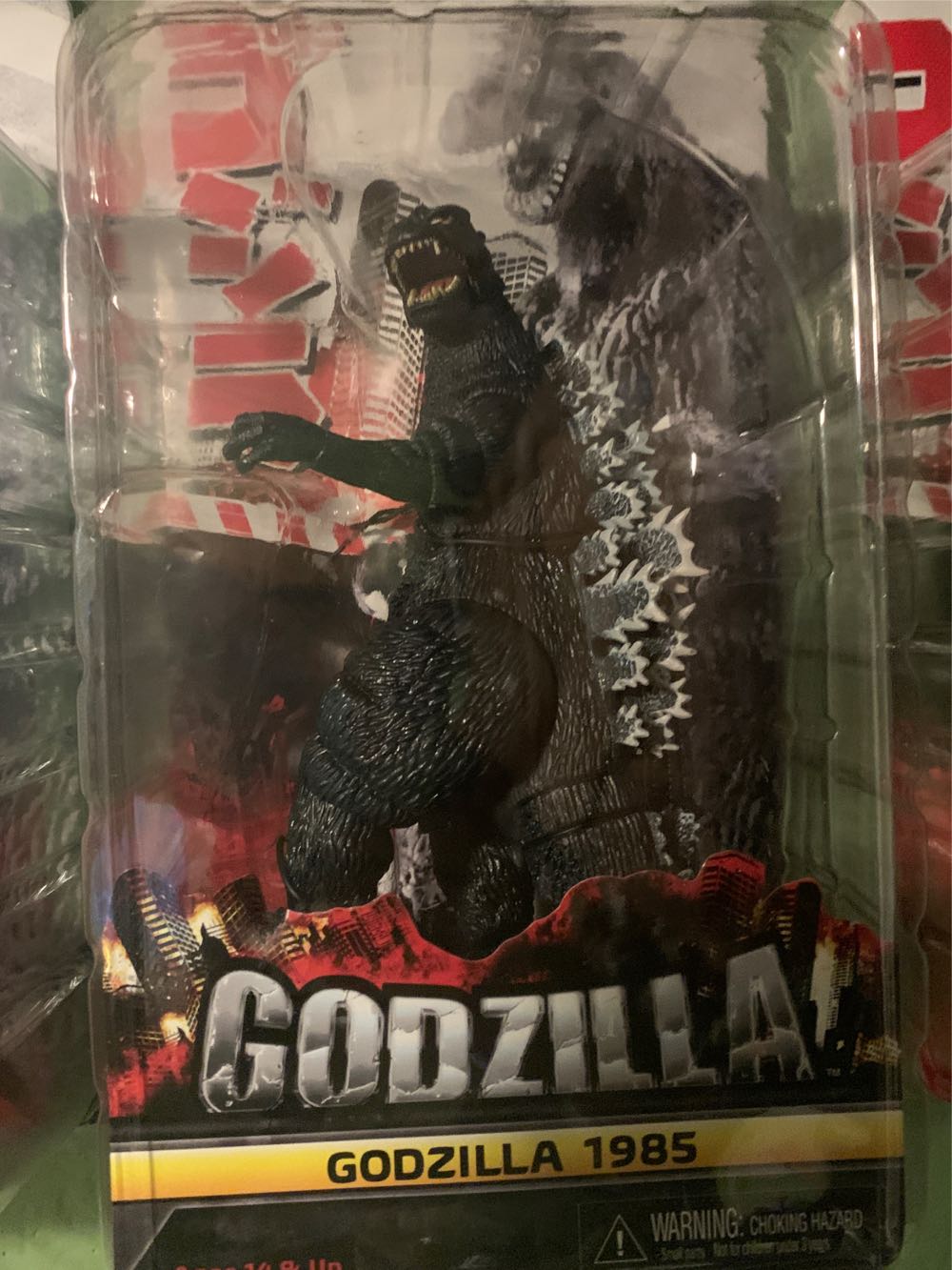 NECA Godzilla 1985 - Godzilla vinyl figure collectible [Barcode 634482428108] - Main Image 2