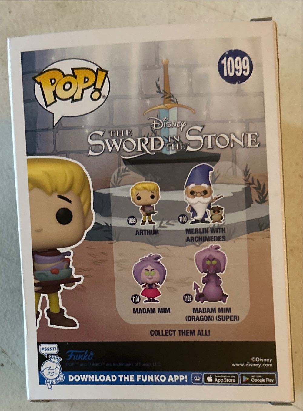 SELL #1099 Disney: The Sword In The Stone: Arthur - Disney vinyl figure collectible [Barcode 889698491532] - Main Image 3