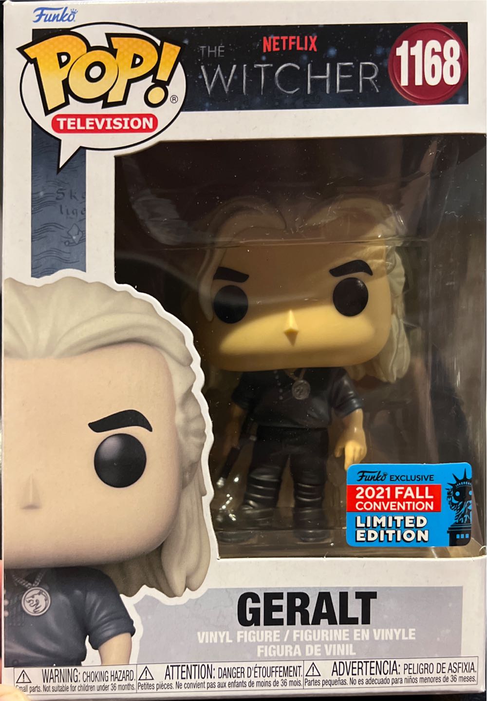 Geralt - Witcher vinyl figure collectible [Barcode 889698586245] - Main Image 2