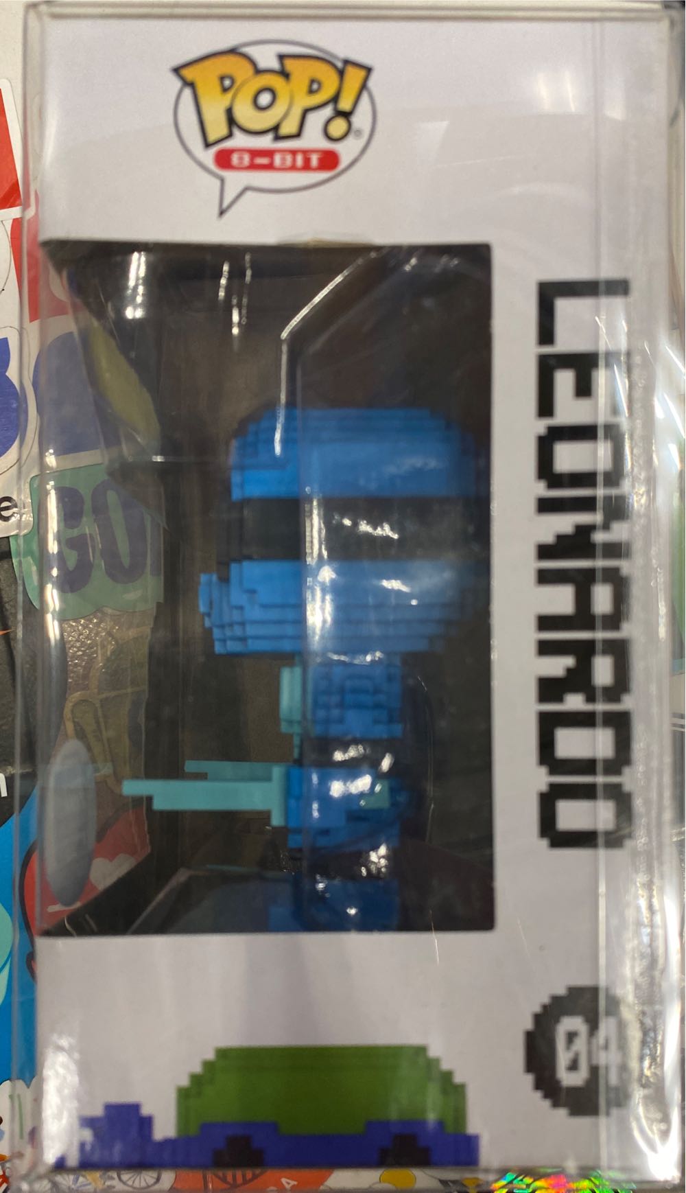 LEONARDO 8-BIT - Teenage Mutant Ninja Turtles vinyl figure collectible [Barcode 889698250283] - Main Image 4