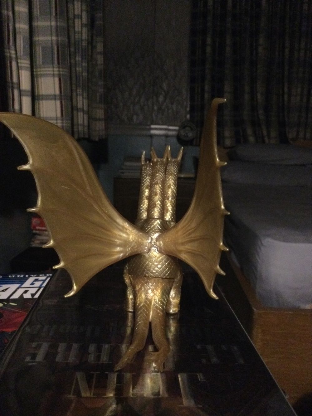 King Ghidorah ( Bandai / Hyper Godzilla / 1991 ) - Godzilla vinyl figure collectible - Main Image 3