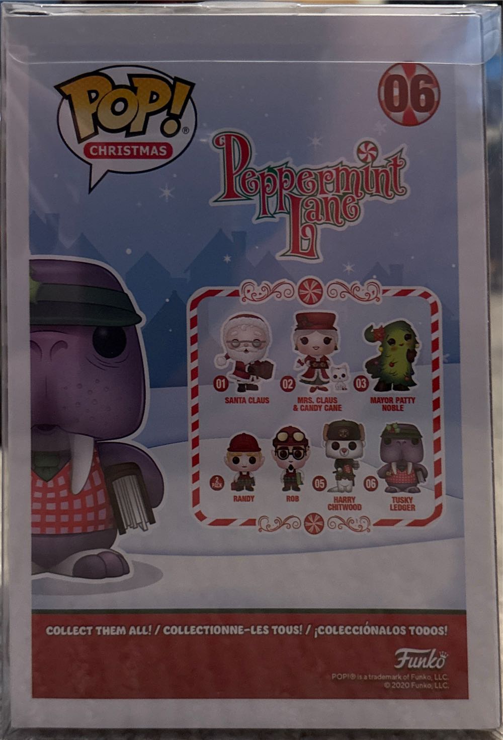 Tusky Ledger  vinyl figure collectible [Barcode 889698505406] - Main Image 2