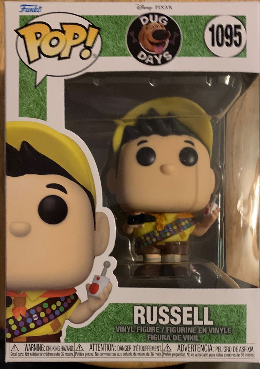 Russell - Up vinyl figure collectible [Barcode 889698573863] - Main Image 2