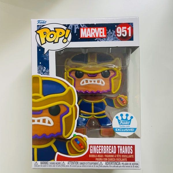 Gingerbread Thanos - Marvel Universe vinyl figure collectible [Barcode 889698581967] - Main Image 2