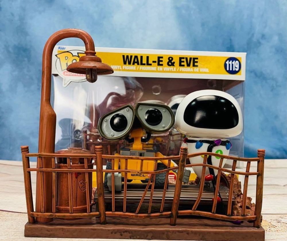 Wall-e And Eve - Wall-E vinyl figure collectible [Barcode 889698576536] - Main Image 2