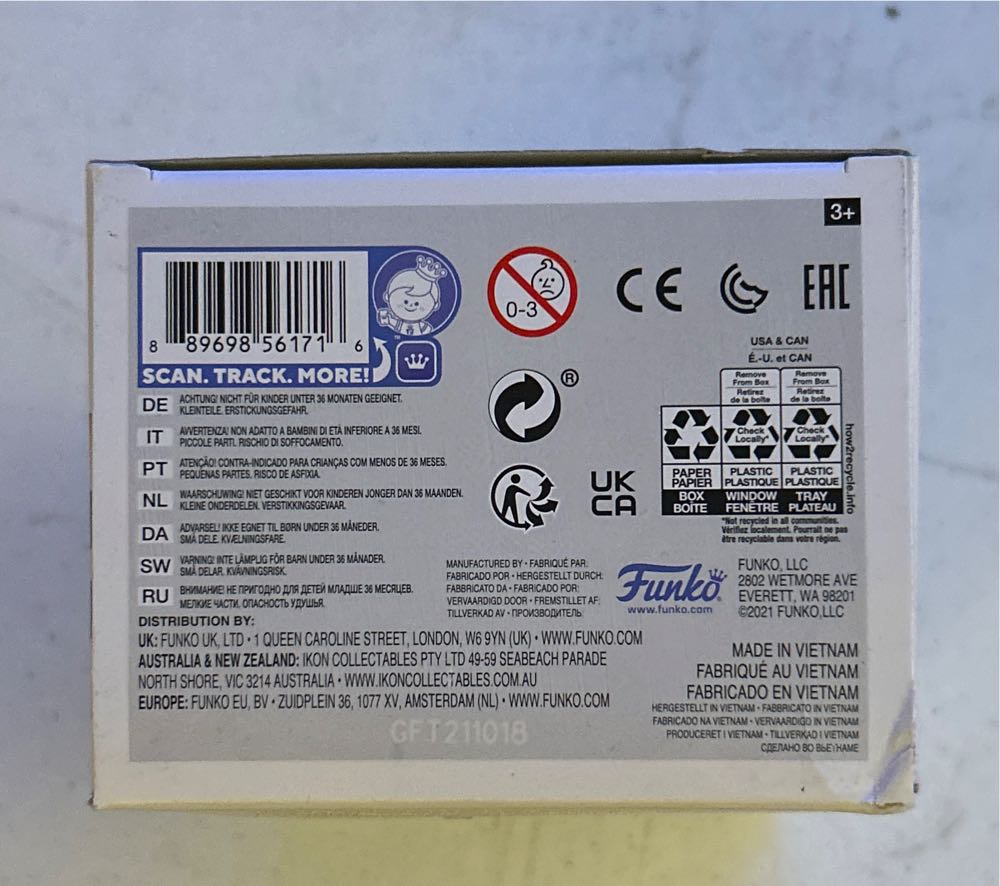 Grand Wizard Cartman - South Park vinyl figure collectible [Barcode 889698561716] - Main Image 4