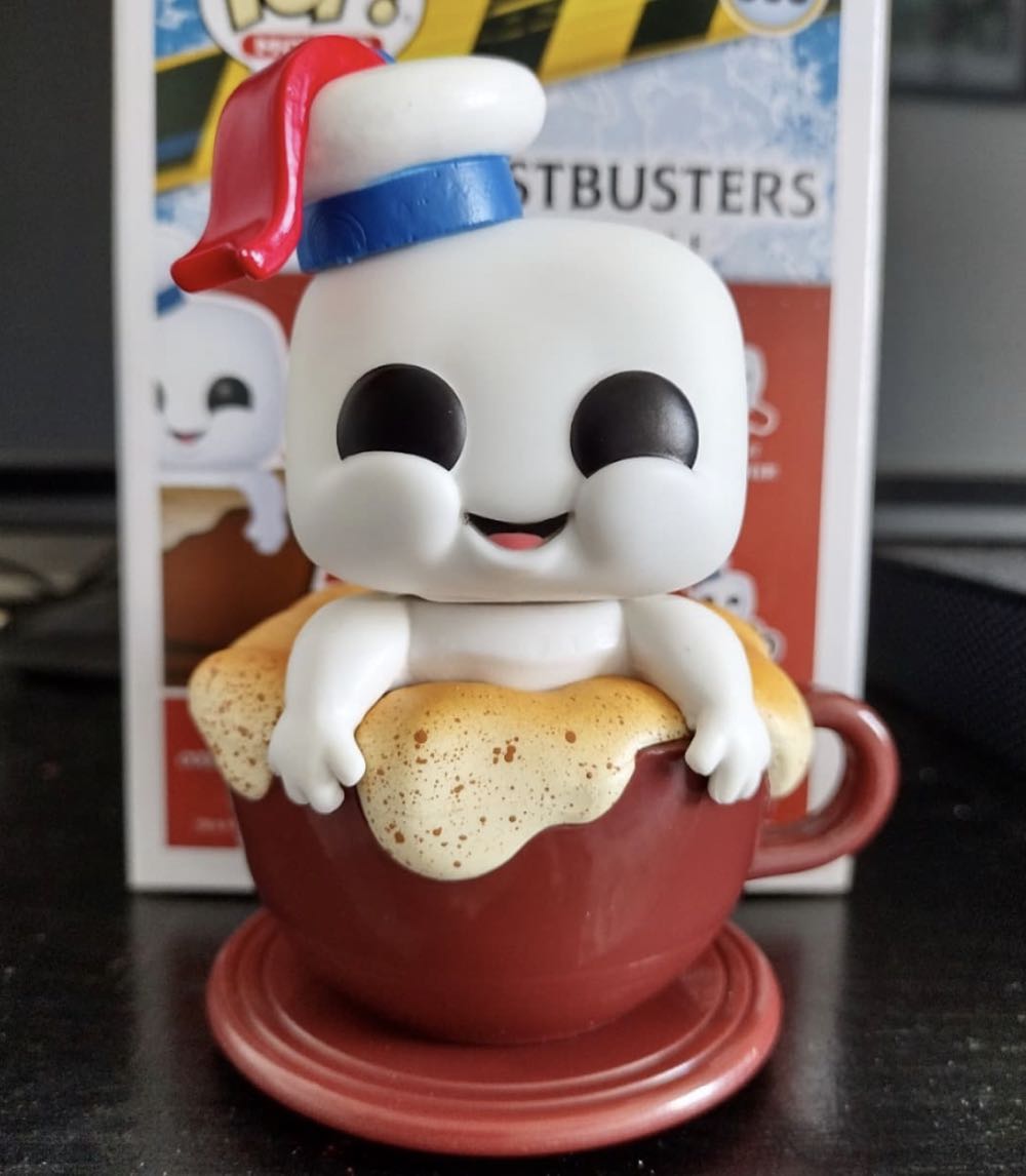 Ghostbusters Afterlife: Mini Puft In Cappuccino Cup - Ghostbusters vinyl figure collectible [Barcode 889698492430] - Main Image 3