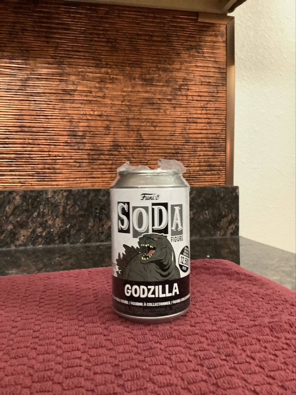 Funko Soda Pop! Godzilla - Godzilla vinyl figure collectible [Barcode 889698576574] - Main Image 2