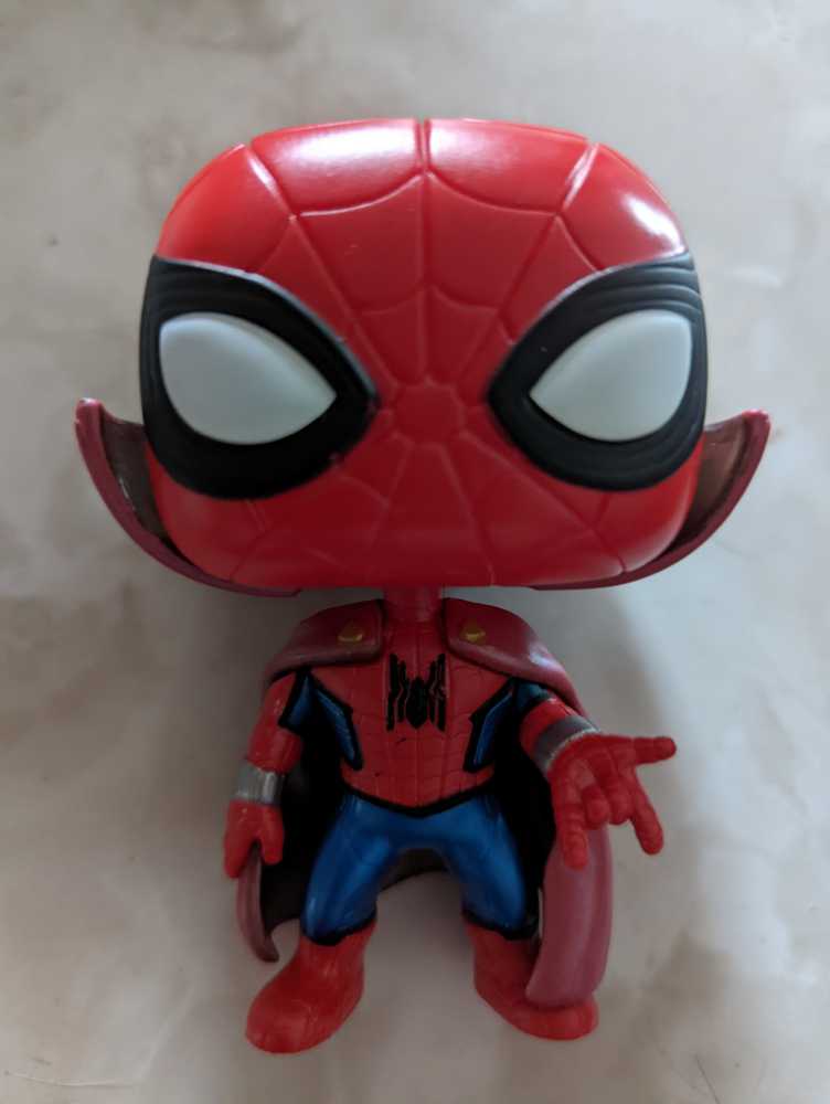 Banpresto Dragon Ball Z 5.1-inch Super Saiyan Goku Dramatic Showcase Figure 1st Season Volume 2