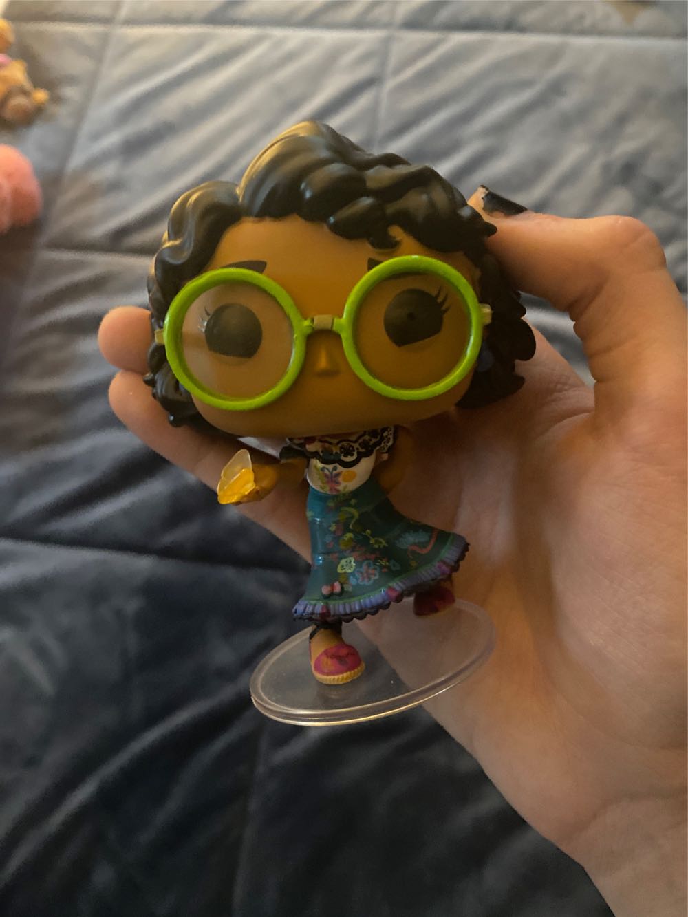 Mirabel Madrigal (Encanto) - Disney vinyl figure collectible [Barcode 889698575997] - Main Image 2