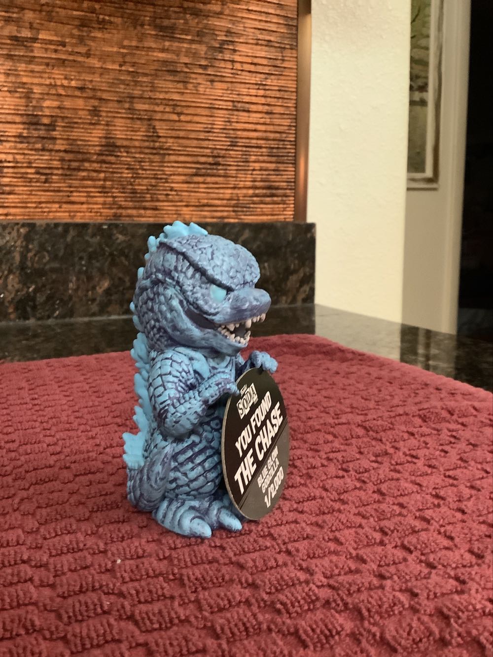 Godzilla Funko Soda Godzilla Chase - Godzilla vinyl figure collectible - Main Image 2