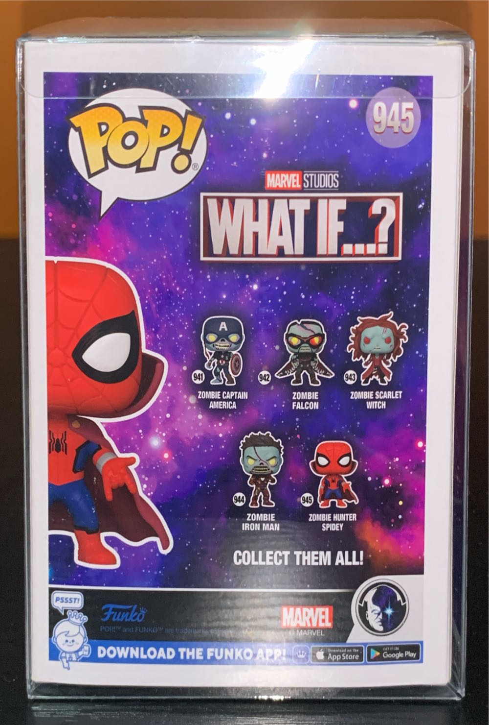 #945: Zombie Hunter Spidey - Marvel Universe vinyl figure collectible [Barcode 889698573801] - Main Image 3