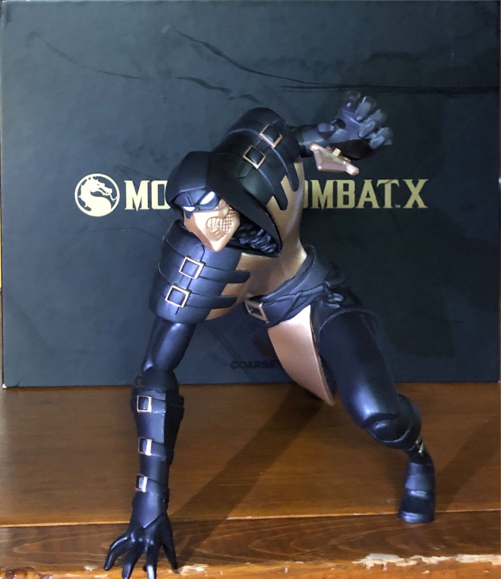 Mortal Kombat X Scorpion  vinyl figure collectible - Main Image 2