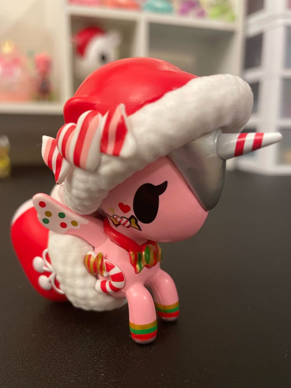 Disney Doorables Glitter And Gold Princess Collection Peek Includes 8 Exclusive Mini Figures Styles May Vary By Just Play