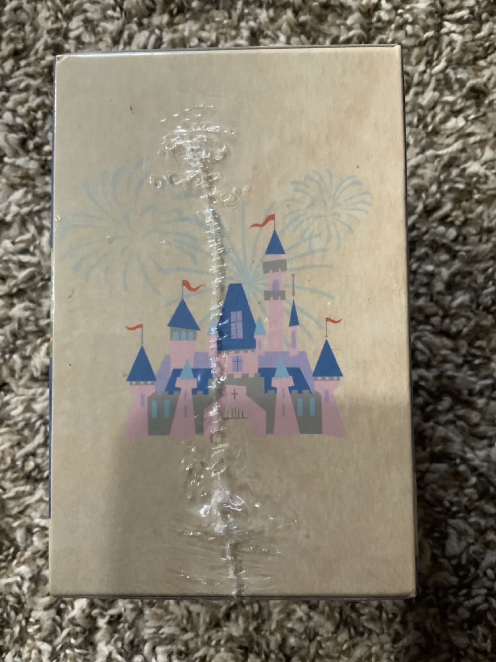 Goofy At Dumbo The Flying Elephant Attraction - Disney Parks vinyl figure collectible [Barcode 3228982503808] - Main Image 3