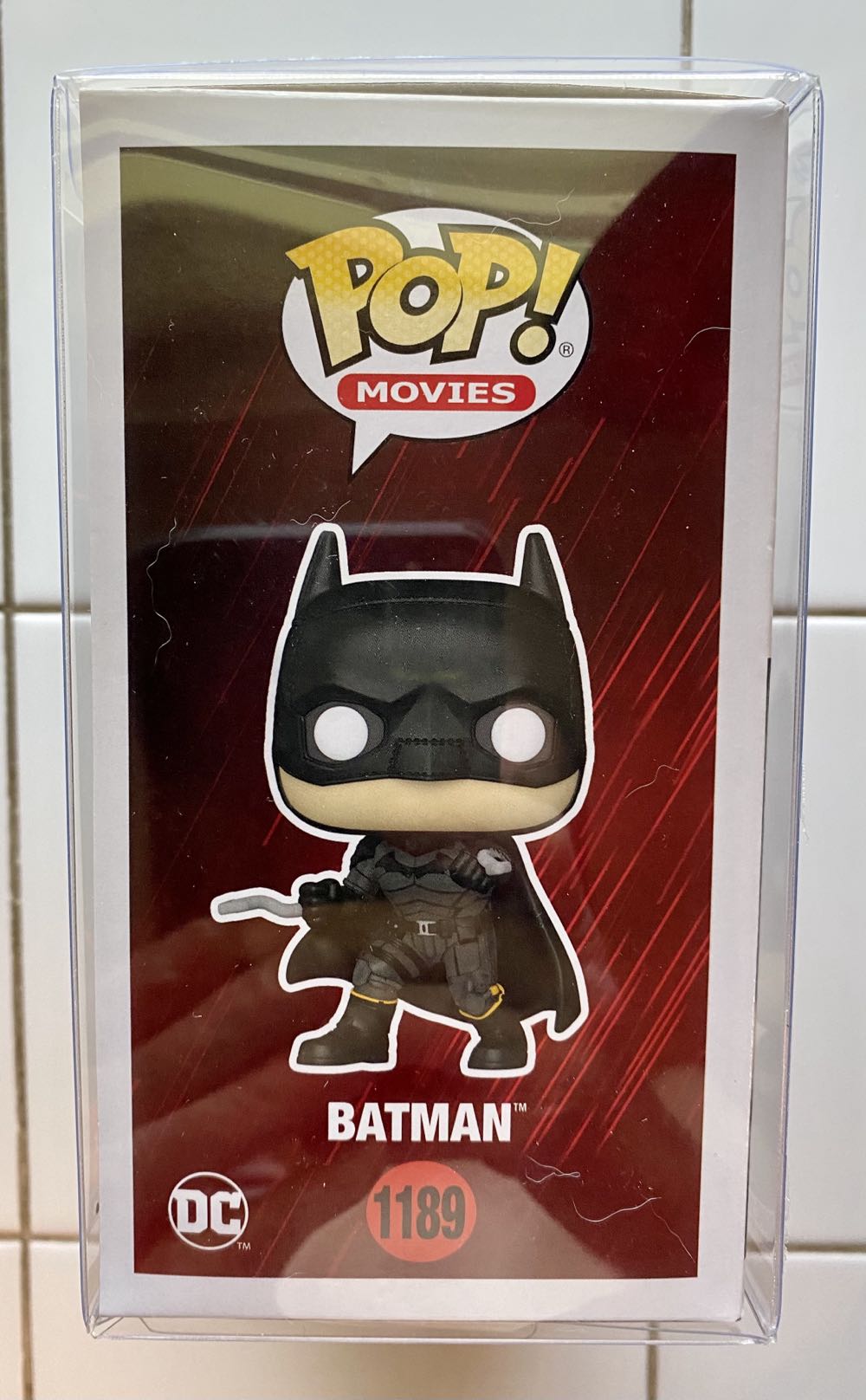 The Batman #1189 - Batman vinyl figure collectible [Barcode 889698592789] - Main Image 2