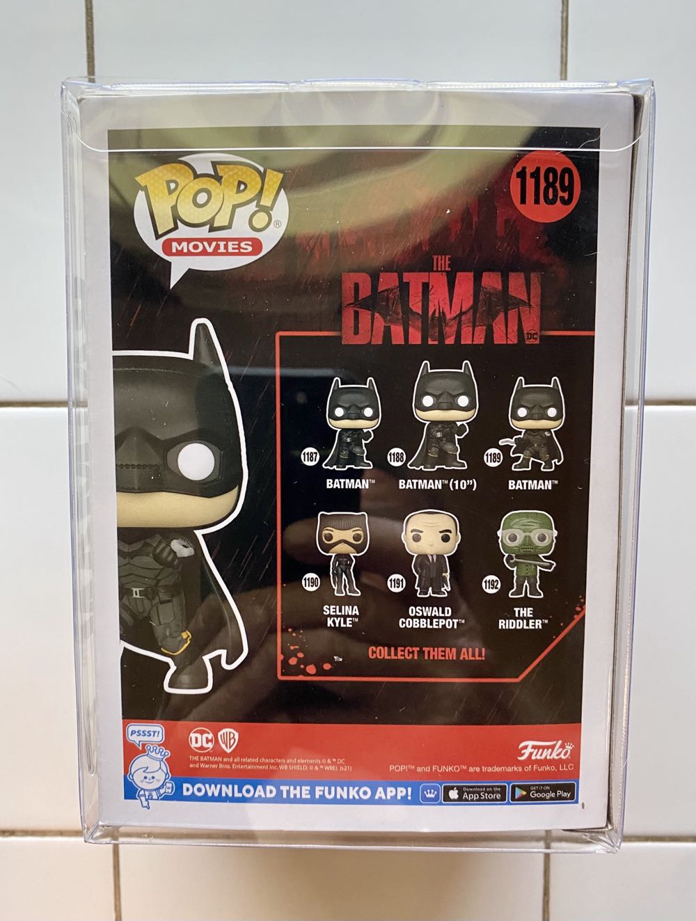 The Batman #1189 - Batman vinyl figure collectible [Barcode 889698592789] - Main Image 3