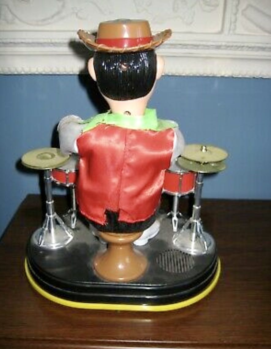 “Amigo” The Drummer - Musicians vinyl figure collectible [Barcode 756545081461] - Main Image 2
