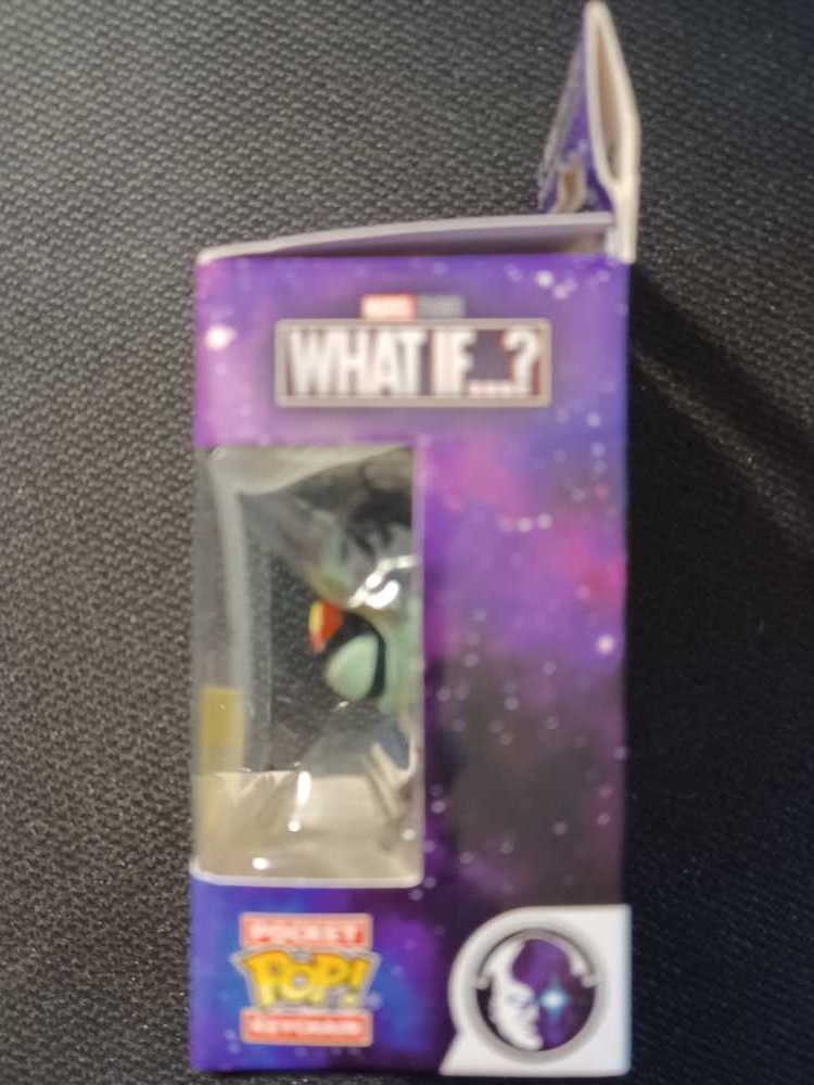 Marvel What If…? Pocket: Zombie Falcon - Marvel Universe vinyl figure collectible [Barcode 889698574013] - Main Image 4