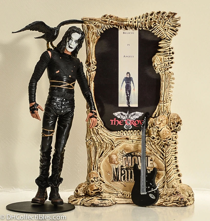 The Crow - The Crow vinyl figure collectible - Main Image 2