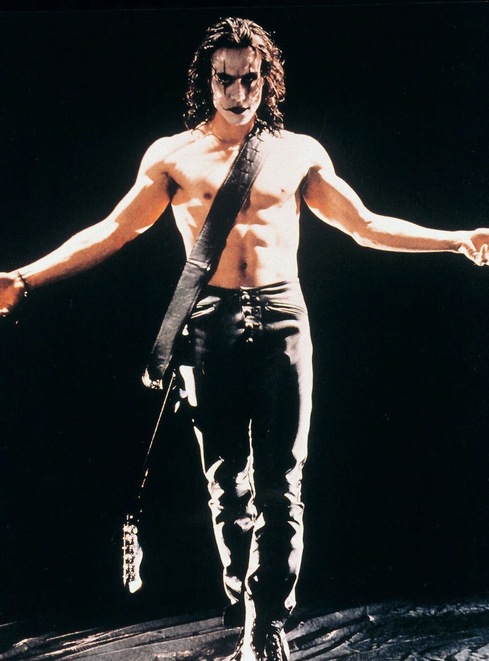 The Crow - The Crow vinyl figure collectible - Main Image 3