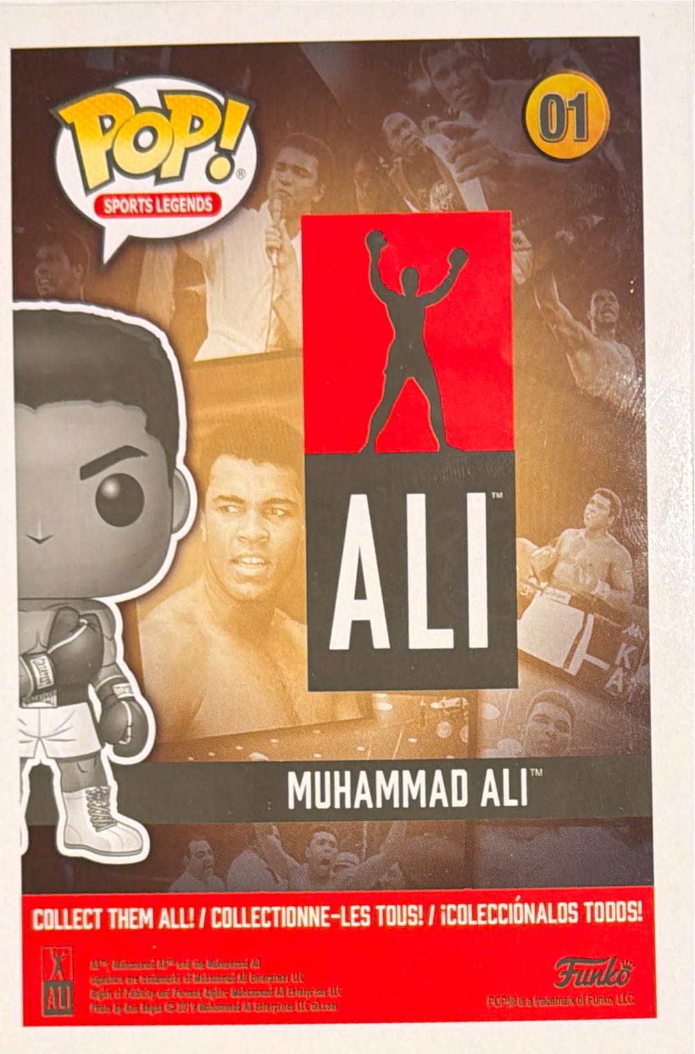 Muhammad Ali (N&B) 01  vinyl figure collectible [Barcode 889698450362] - Main Image 4