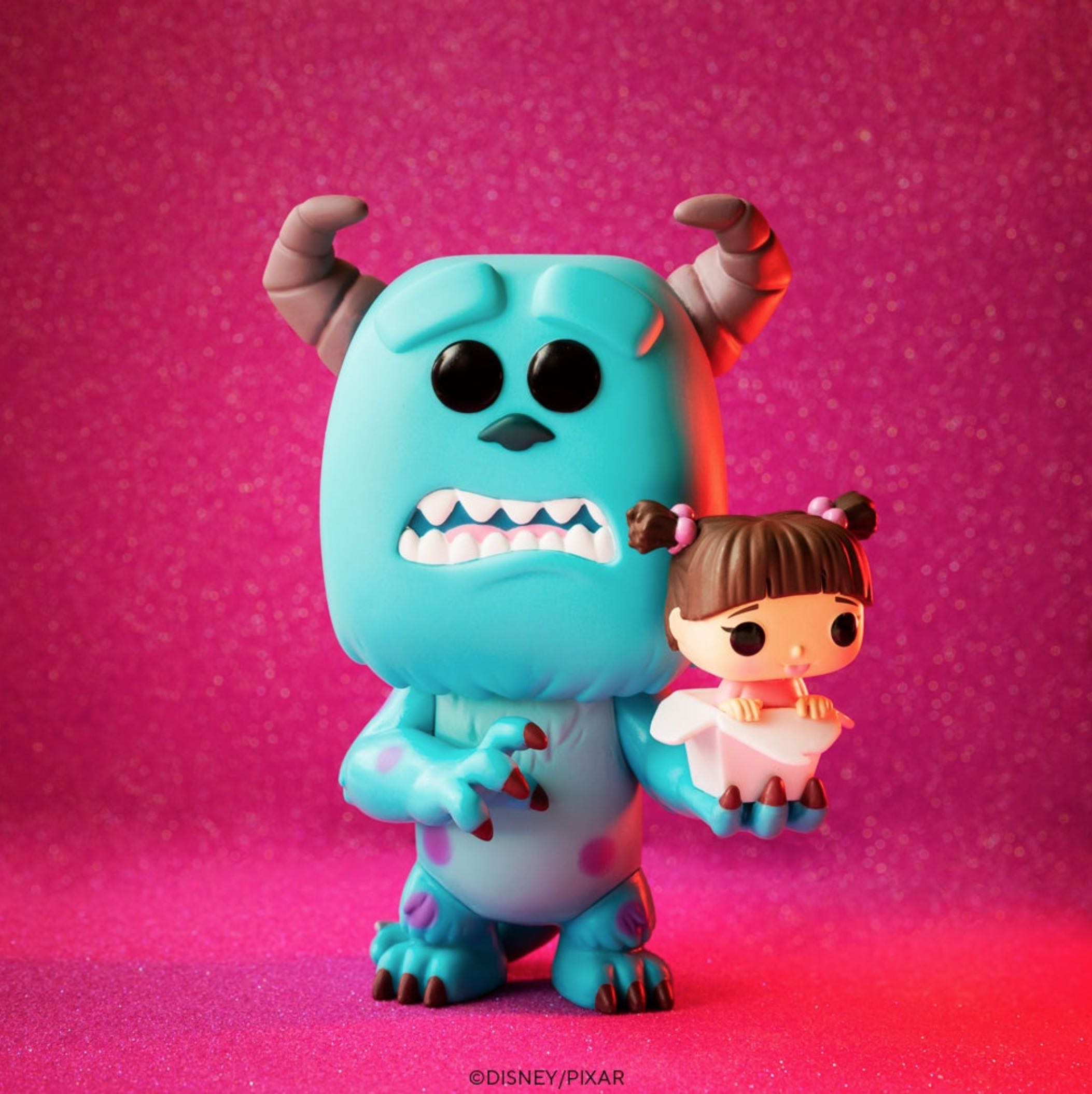 Sulley with Boo - Monsters Inc. vinyl figure collectible [Barcode 889698591508] - Main Image 3
