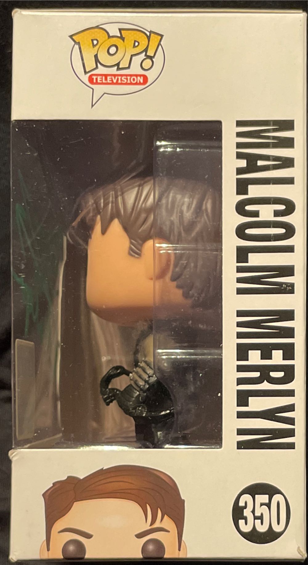 Malcolm Merlyn - Arrow vinyl figure collectible - Main Image 3