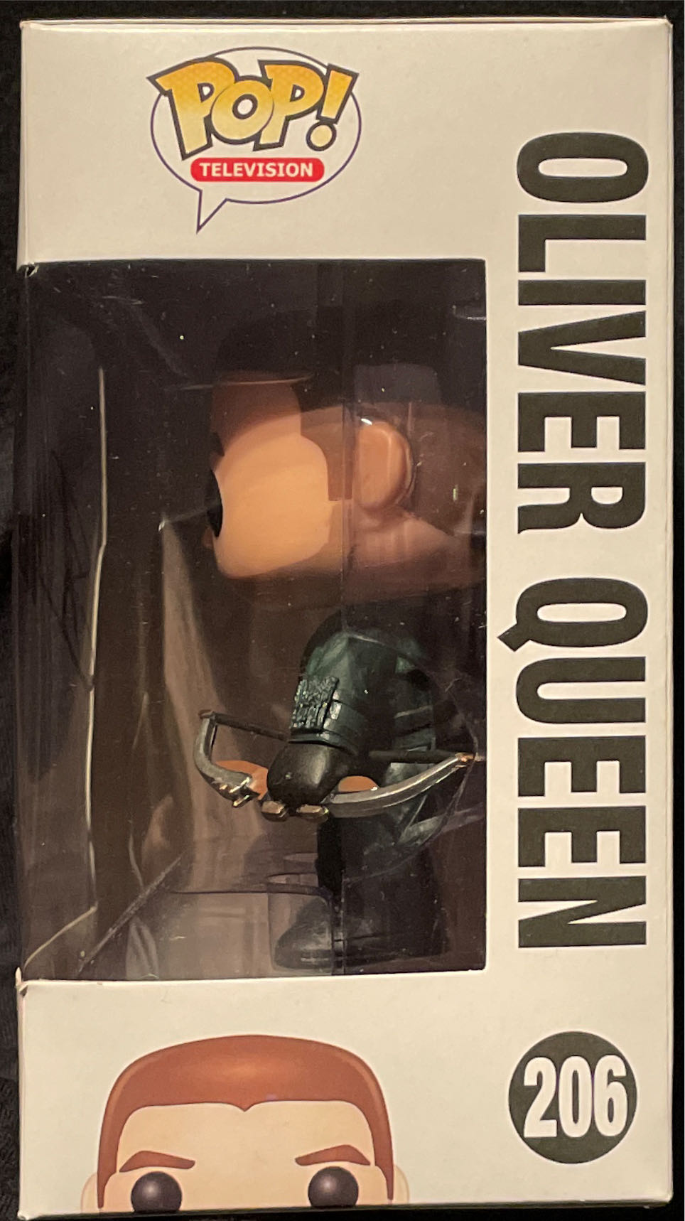 Oliver Queen - Arrow vinyl figure collectible - Main Image 3