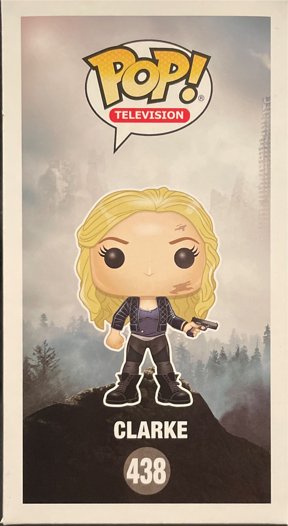 Clark - The 100 vinyl figure collectible [Barcode 889698102773] - Main Image 4