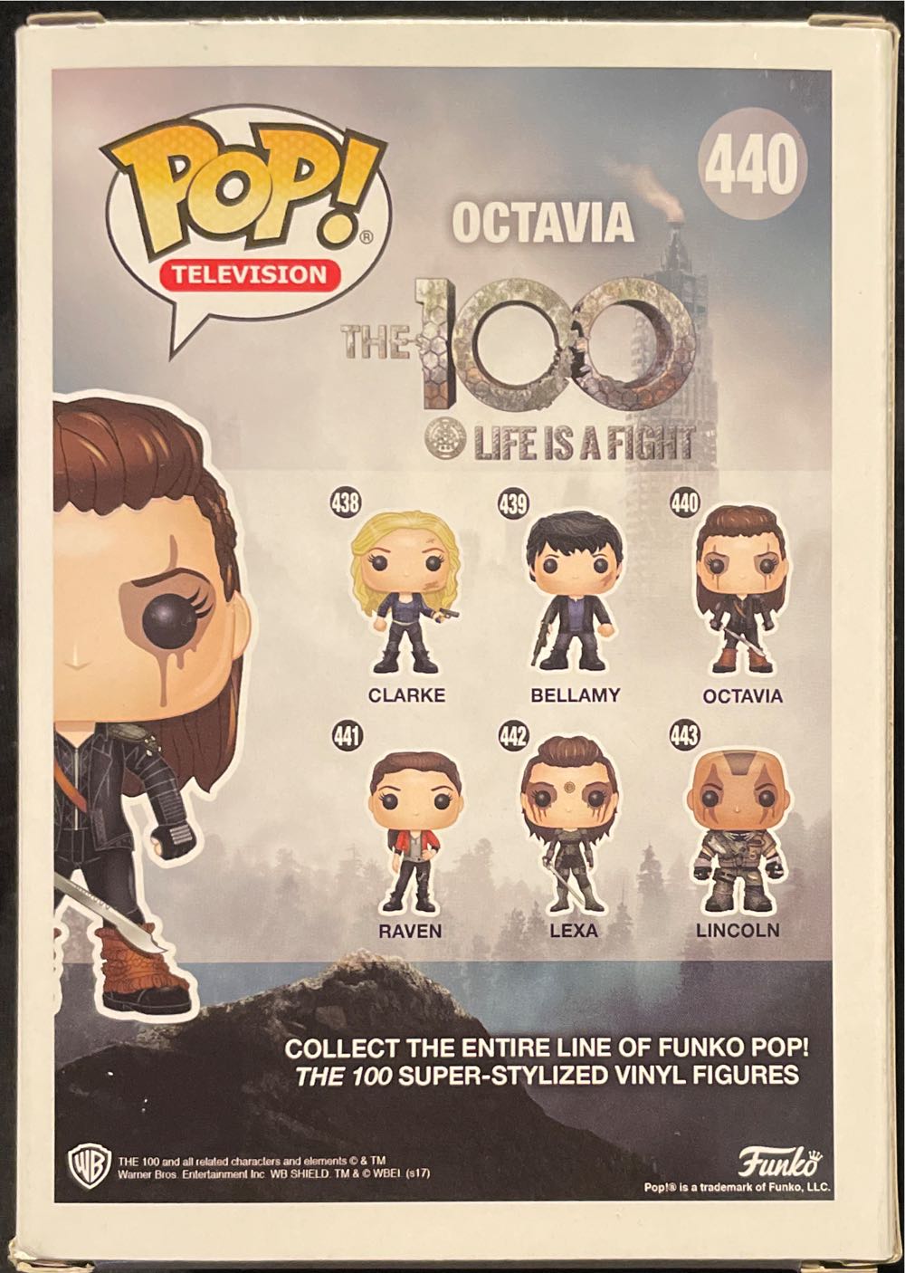Octavia - The 100 vinyl figure collectible [Barcode 889698102797] - Main Image 2