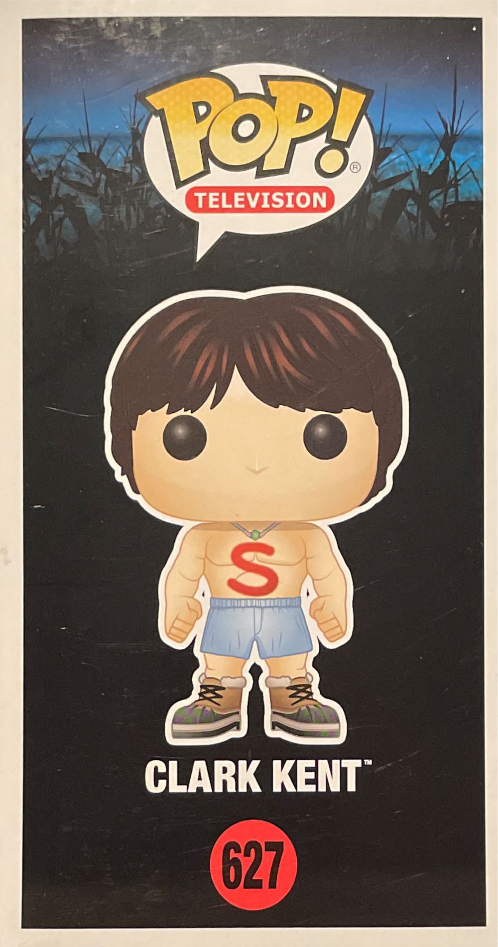 Clark Kent - Smallville vinyl figure collectible [Barcode 889698301923] - Main Image 4