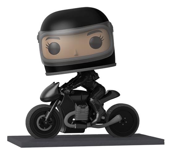 Selina Kyle On Motorcycle - Batman vinyl figure collectible [Barcode 889698592871] - Main Image 3